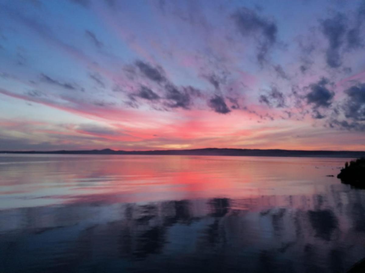 B&B Anna Bolsena Bagian luar foto