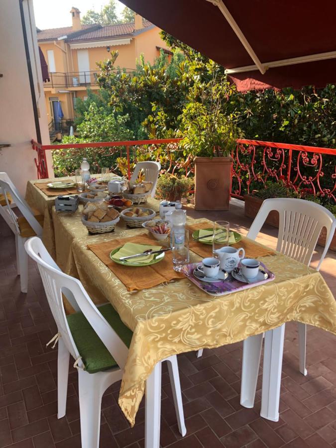 B&B Anna Bolsena Bagian luar foto